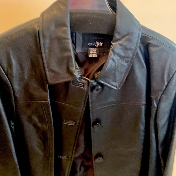 Black leather jacket worn once - Picture 4 of 4